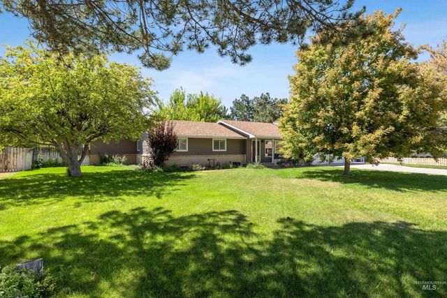 727 Mae Dr, Twin Falls, ID 83301