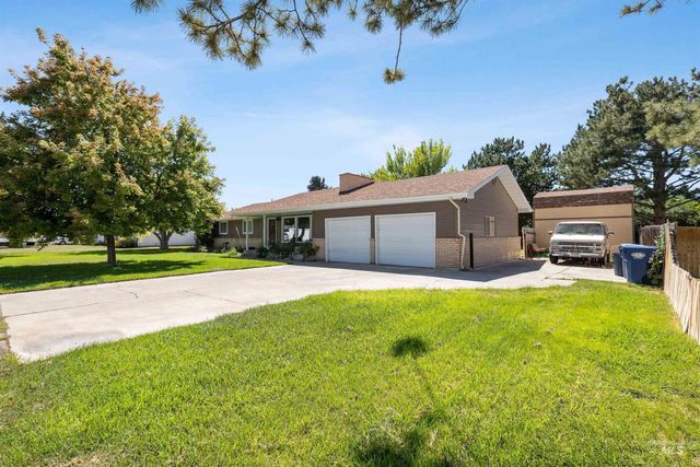 727 Mae Dr, Twin Falls, ID 83301