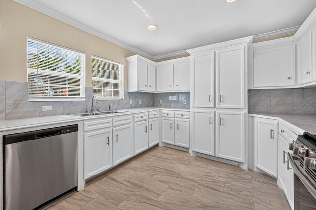 2302 Norman Street, Pasadena, TX 77506