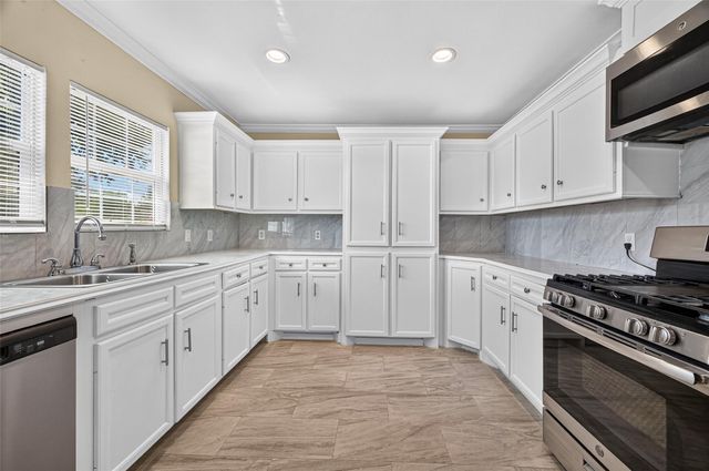 2302 Norman Street, Pasadena, TX 77506