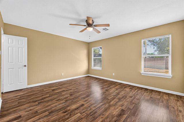 2302 Norman Street, Pasadena, TX 77506