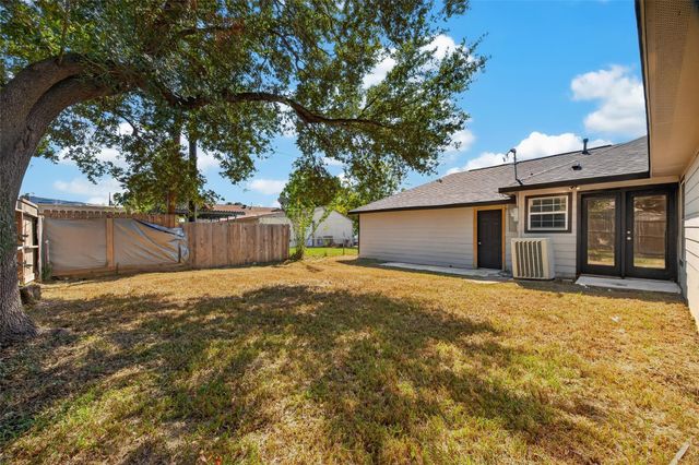 2302 Norman Street, Pasadena, TX 77506