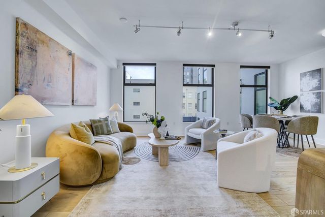 1080 Sutter Street 702, San Francisco, CA 94109