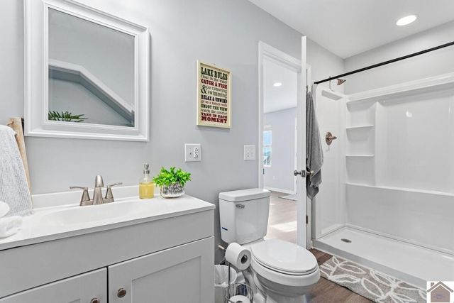 49 Lake Shore Drive, New Concord, KY 42076