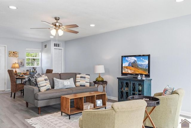 49 Lake Shore Drive, New Concord, KY 42076