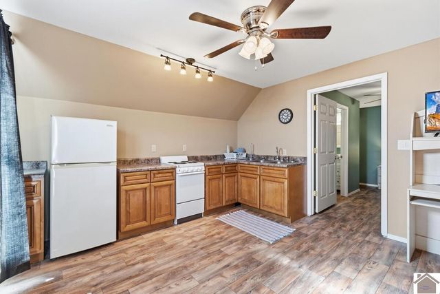 49 Lake Shore Drive, New Concord, KY 42076