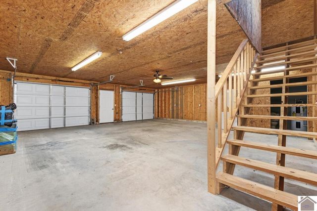 49 Lake Shore Drive, New Concord, KY 42076