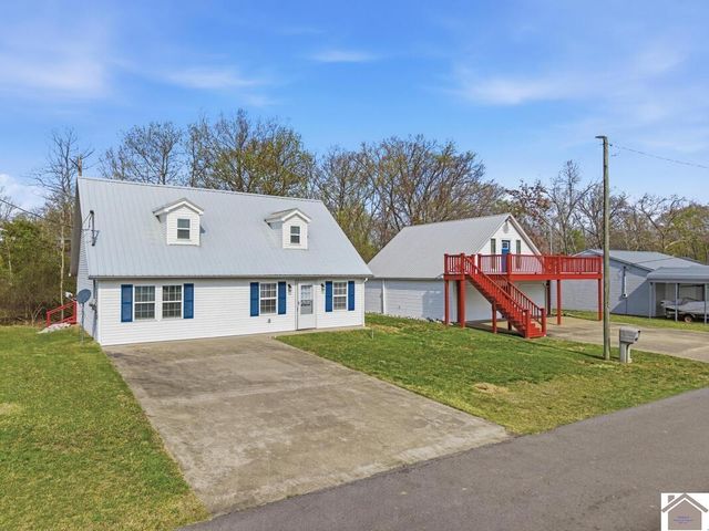 49 Lake Shore Drive, New Concord, KY 42076