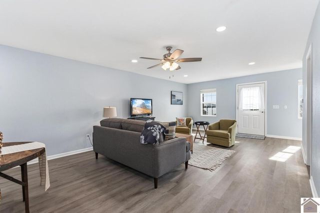 49 Lake Shore Drive, New Concord, KY 42076