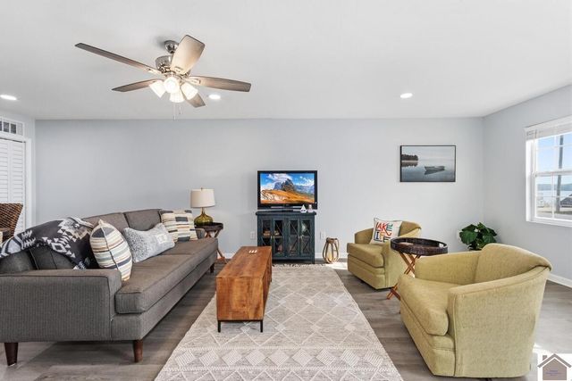 49 Lake Shore Drive, New Concord, KY 42076