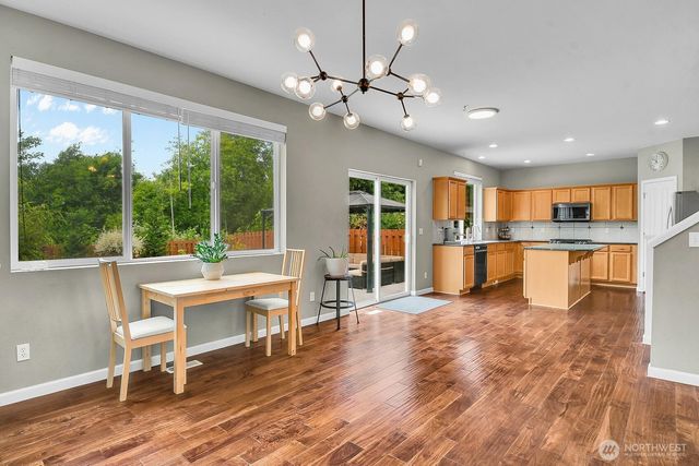 2412 84th Avenue NE, Lake Stevens, WA 98258