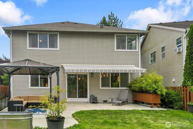 2412 84th Avenue NE, Lake Stevens, WA 98258