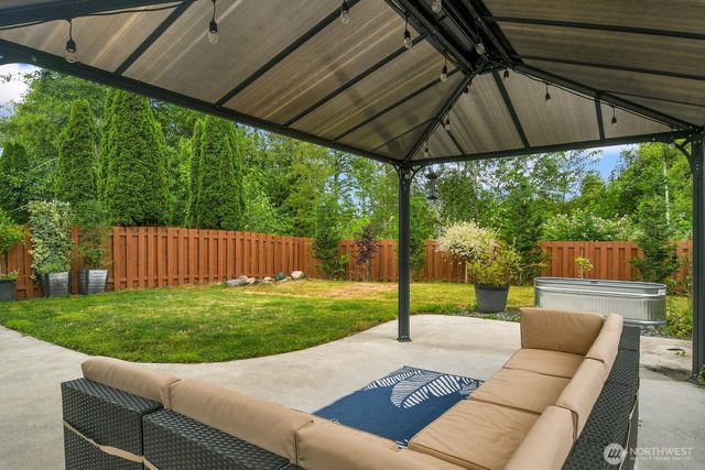 2412 84th Avenue NE, Lake Stevens, WA 98258