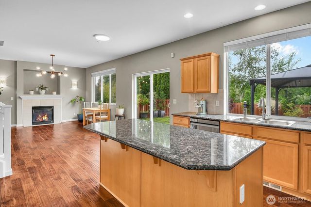 2412 84th Avenue NE, Lake Stevens, WA 98258