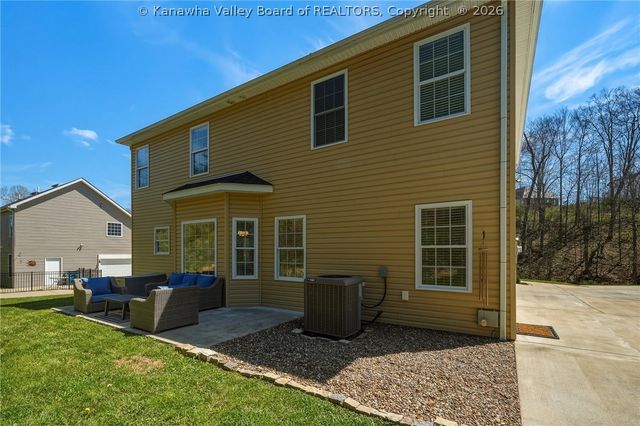 72 James Circle, Culloden, WV 25510