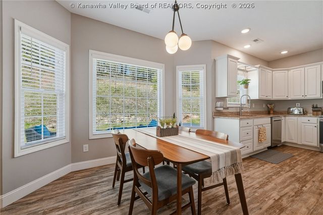 72 James Circle, Culloden, WV 25510