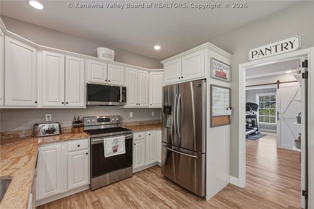 72 James Circle, Culloden, WV 25510