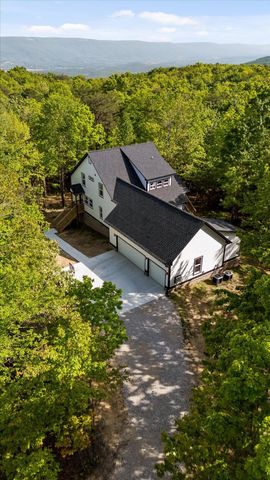 3227 Bluff View Drive W, Dunlap, TN 37327