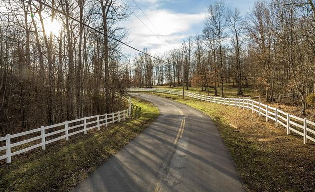 3227 Bluff View Drive W, Dunlap, TN 37327