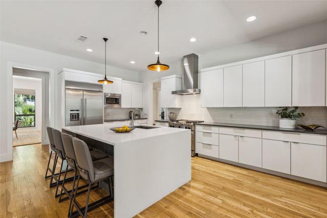 661 Harter Road, Dallas, TX 75218