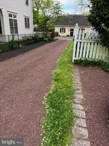109 S COURT ST, Newtown, PA 18940