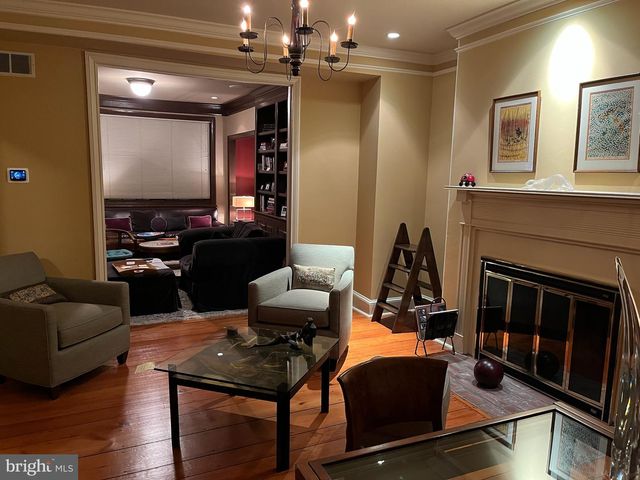 109 S COURT ST, Newtown, PA 18940