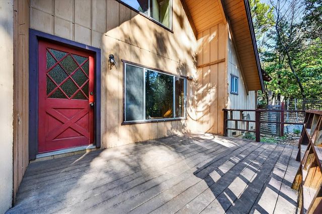 26151 Buckhorn Ridge Rd, Pioneer, CA 95666