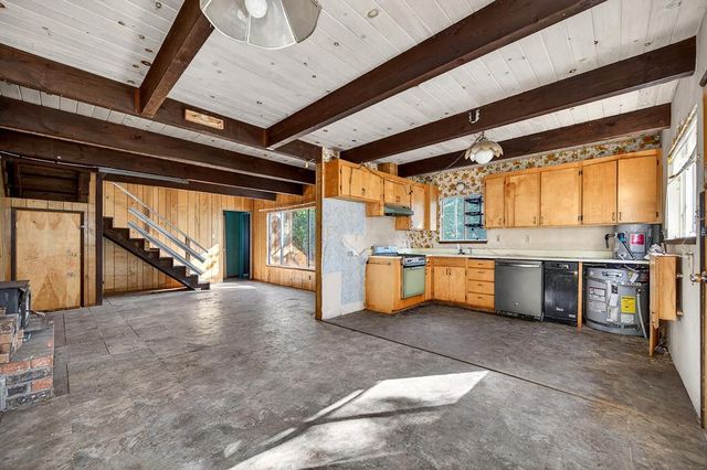 26151 Buckhorn Ridge Rd, Pioneer, CA 95666