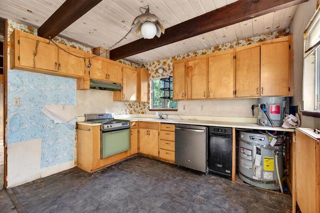 26151 Buckhorn Ridge Rd, Pioneer, CA 95666