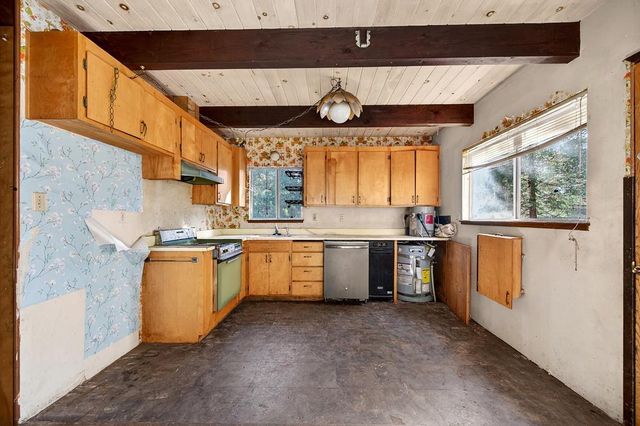 26151 Buckhorn Ridge Rd, Pioneer, CA 95666