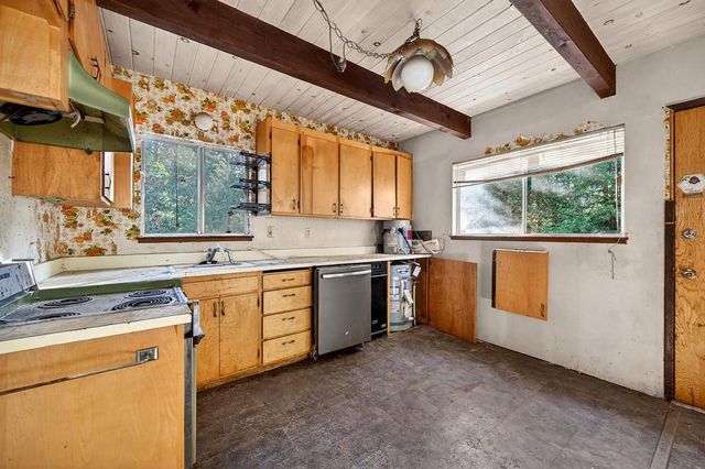 26151 Buckhorn Ridge Rd, Pioneer, CA 95666