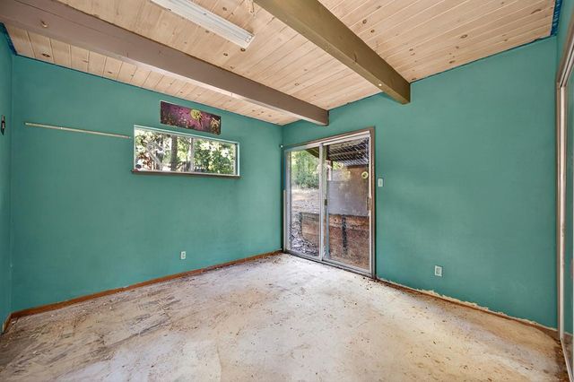 26151 Buckhorn Ridge Rd, Pioneer, CA 95666