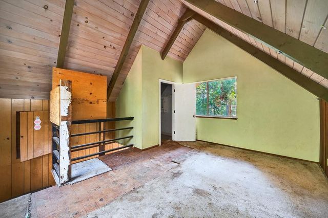 26151 Buckhorn Ridge Rd, Pioneer, CA 95666