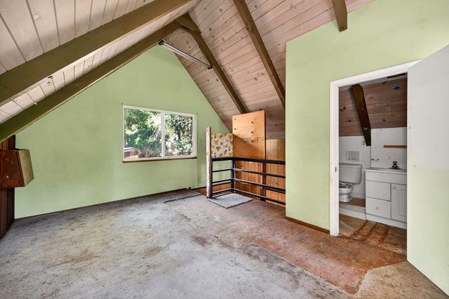 26151 Buckhorn Ridge Rd, Pioneer, CA 95666