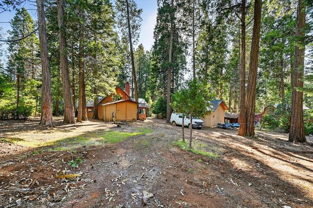 26151 Buckhorn Ridge Rd, Pioneer, CA 95666