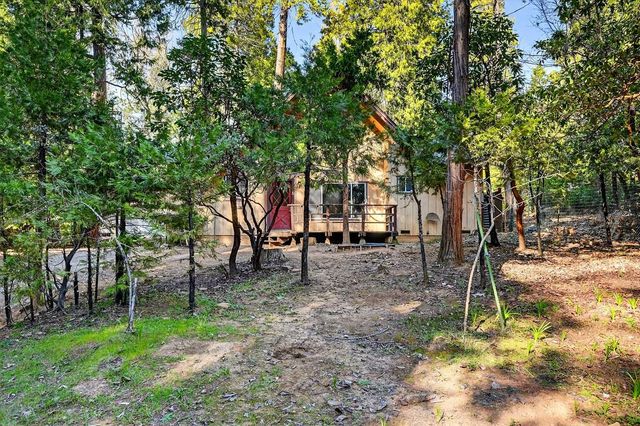 26151 Buckhorn Ridge Rd, Pioneer, CA 95666
