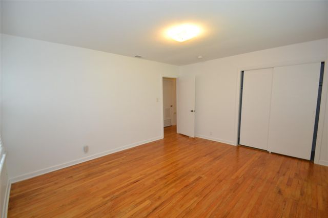 1211 Ridgemont DR, Austin, TX 78723