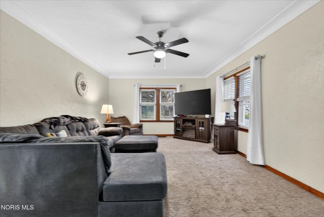 613 W Jackson Street, West Unity, OH 43570