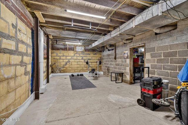 613 W Jackson Street, West Unity, OH 43570