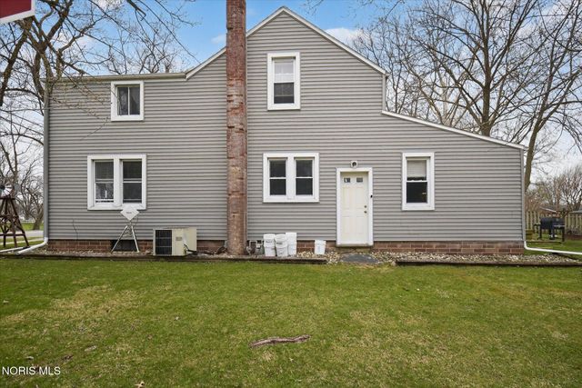 613 W Jackson Street, West Unity, OH 43570