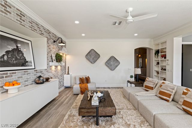 9421 Queen Charlotte Drive, Las Vegas, NV 89145