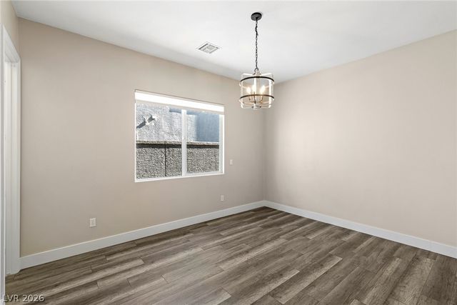 9421 Queen Charlotte Drive, Las Vegas, NV 89145