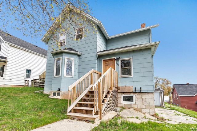 206 W 4TH STREET, Kaukauna, WI 54130