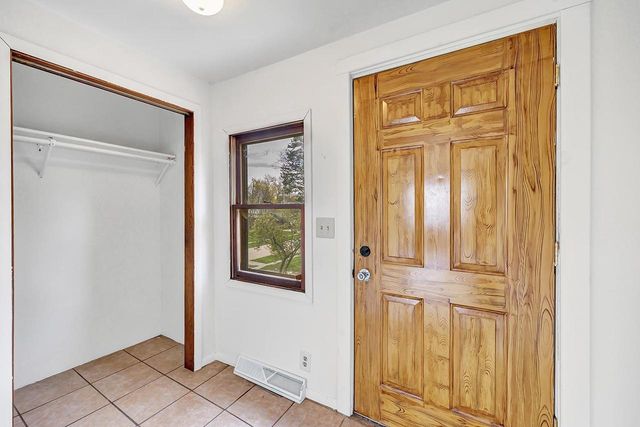 206 W 4TH STREET, Kaukauna, WI 54130