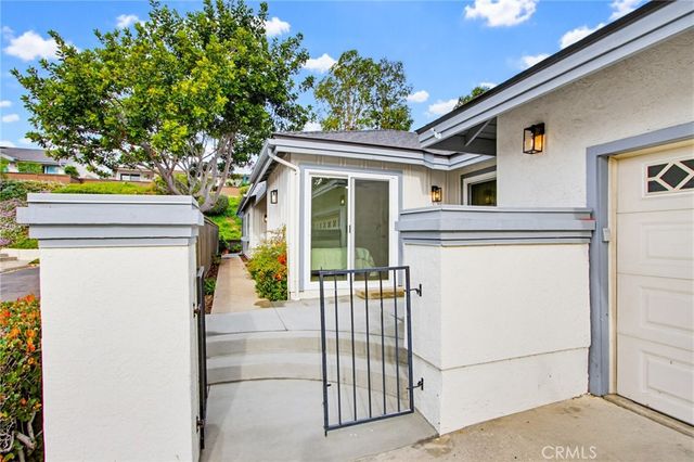 1680 Via Brisa Del Lago, San Marcos, CA 92078
