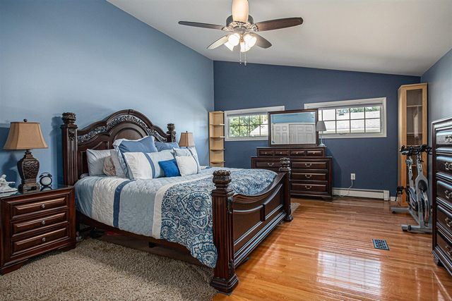 10 Fairfield Drive, Coldwater, MI 49036