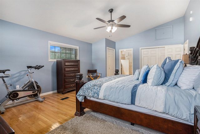 10 Fairfield Drive, Coldwater, MI 49036