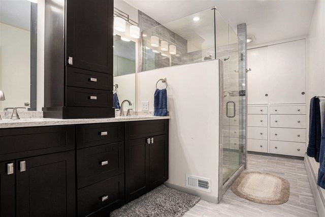 10 Fairfield Drive, Coldwater, MI 49036