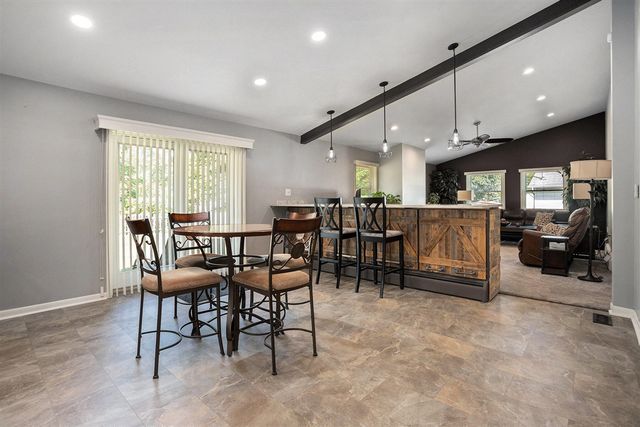 10 Fairfield Drive, Coldwater, MI 49036