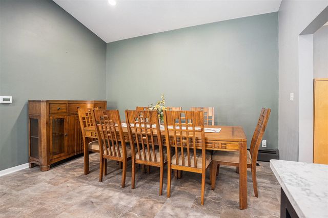 10 Fairfield Drive, Coldwater, MI 49036